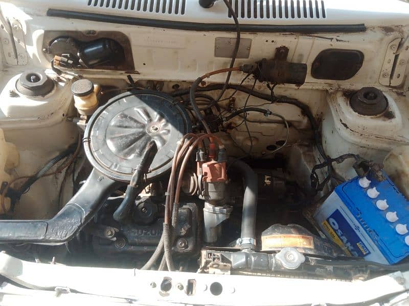 Suzuki Mehran VX 2000 13