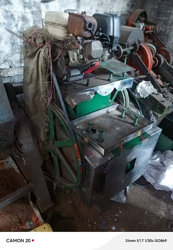 ganna belna sath jernator for sale  in Gujranwala 2