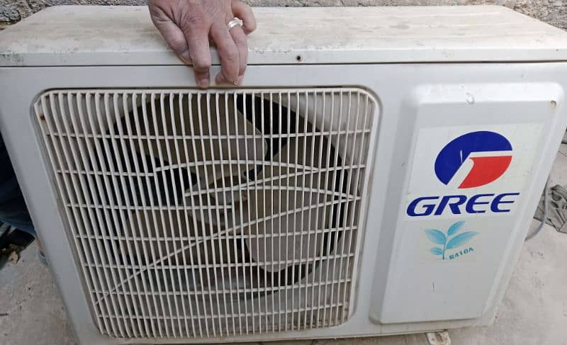Gree Split AC 1 Ton 0