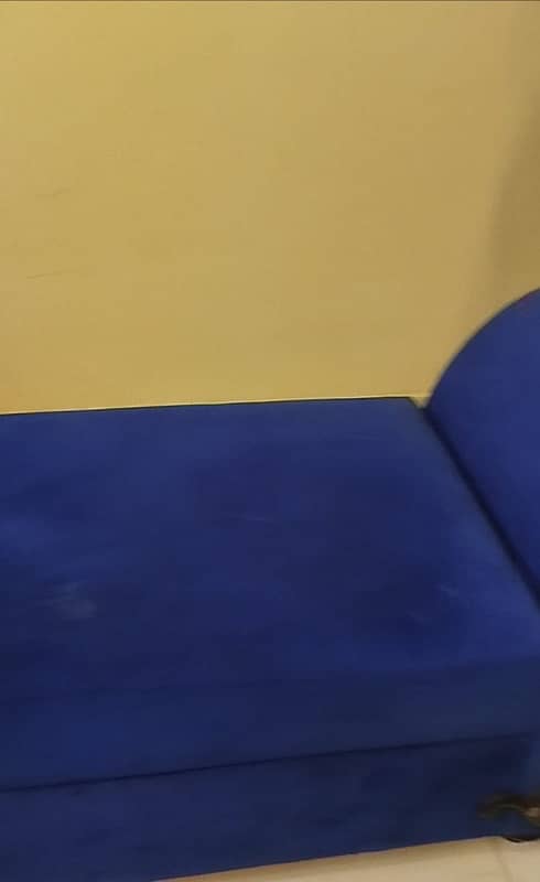 Dewan for Sale 3