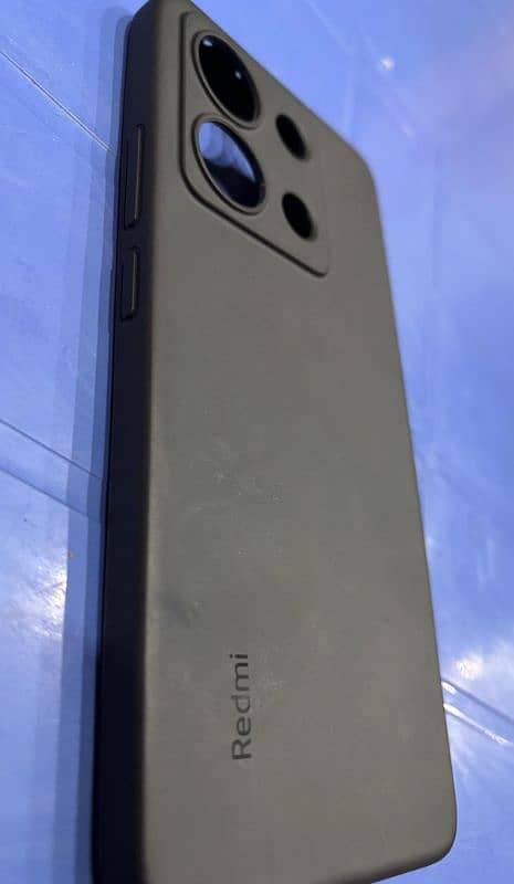 Redmi note 13 mint green color. 2