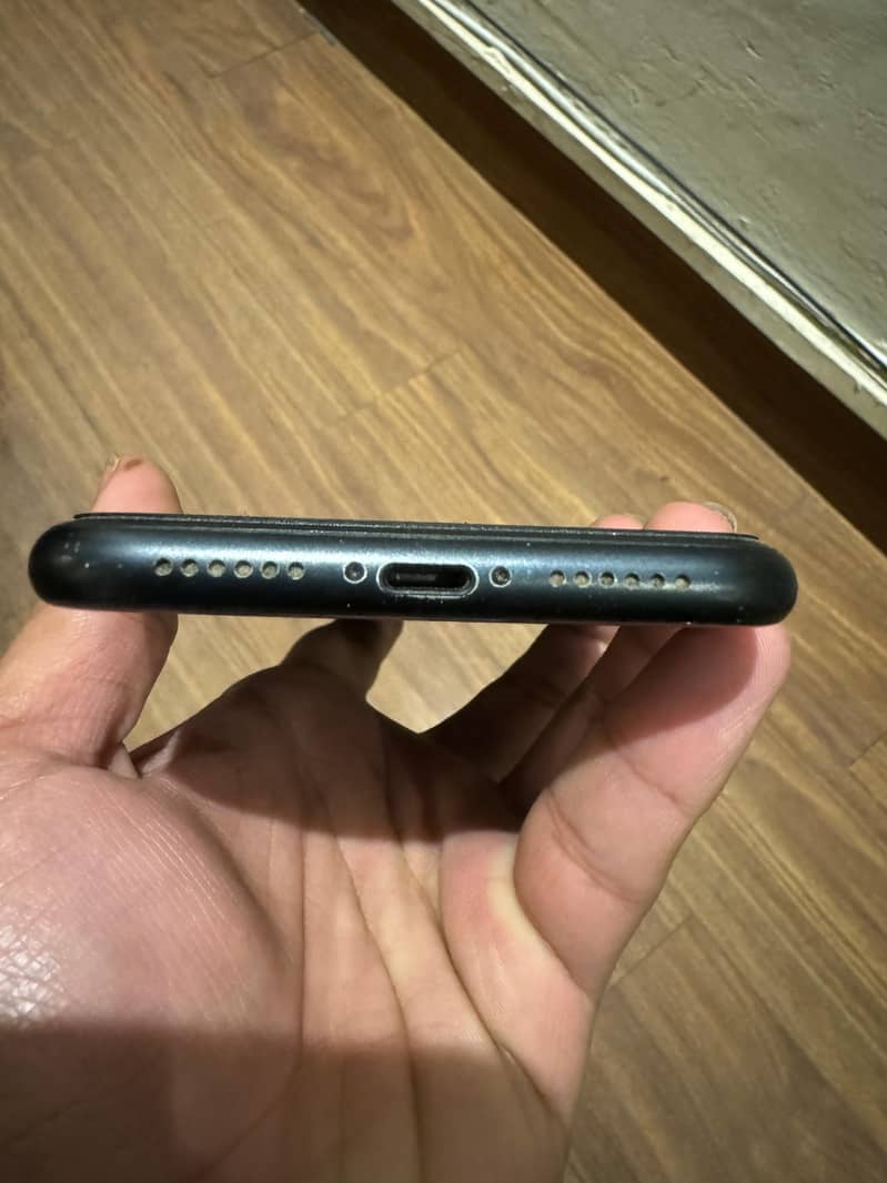 iphone XR 128gb PTA Approved 3
