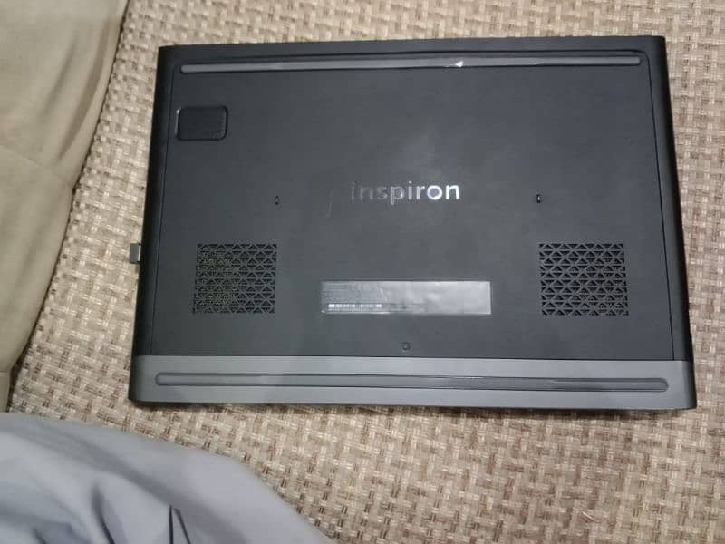 Dell i7 7th gen 1050ti 4k 5