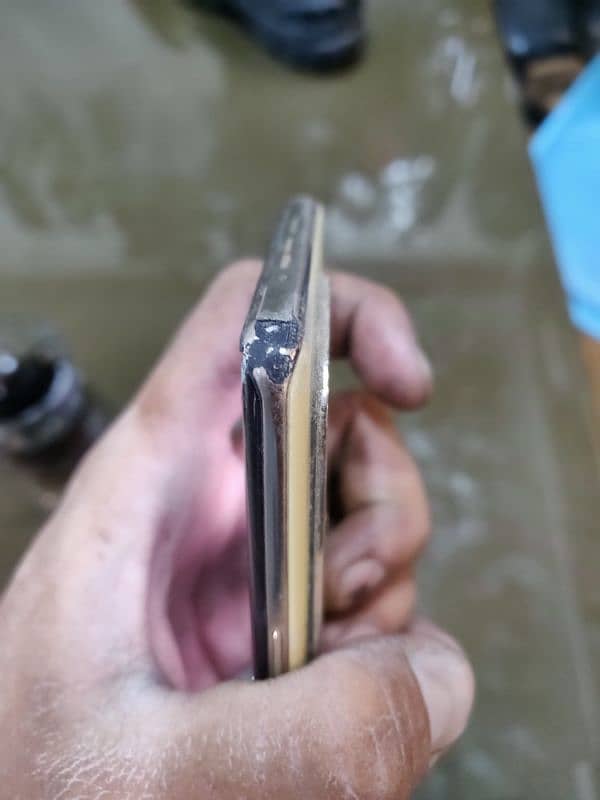 infinix zero 30 8/256 3