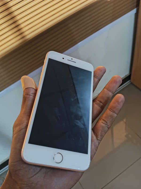 Iphone 7 Plus 128GB (PTA Approved) 2