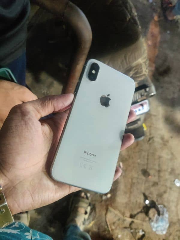 lphone  X 0