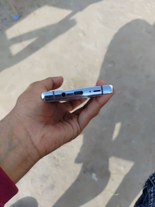 Fujitsu Arrows F52-A 5G  Official PTA 1