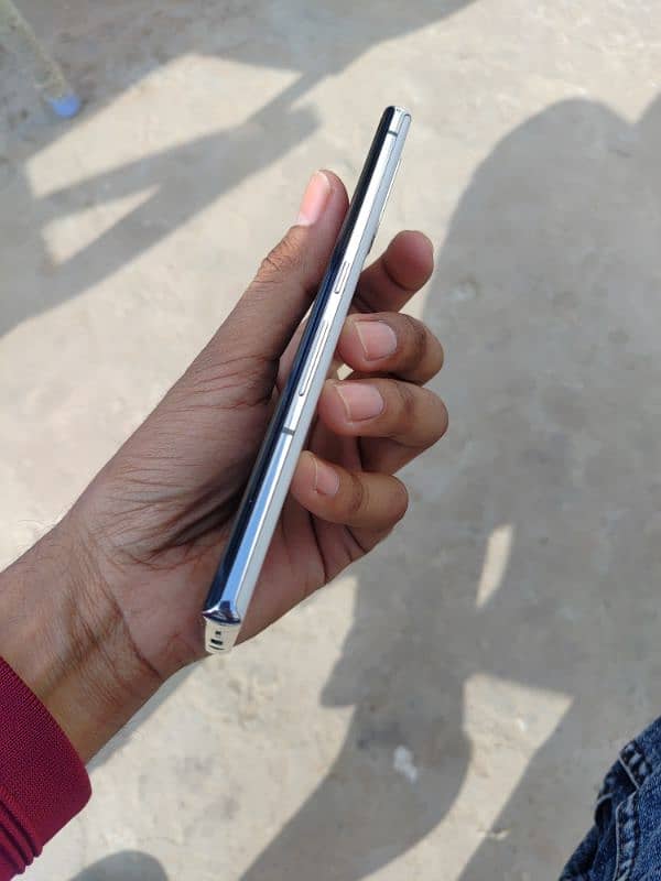Fujitsu Arrows F52-A 5G  Official PTA 3