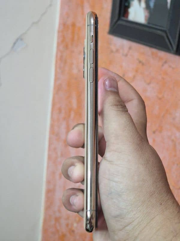 iphone 11pro max 265gb 1