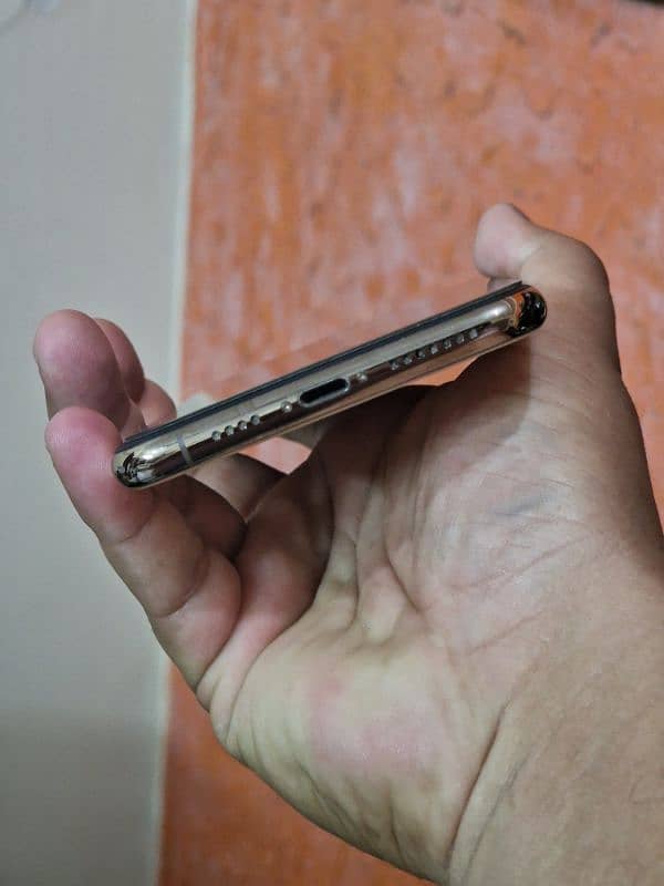 iphone 11pro max 265gb 3