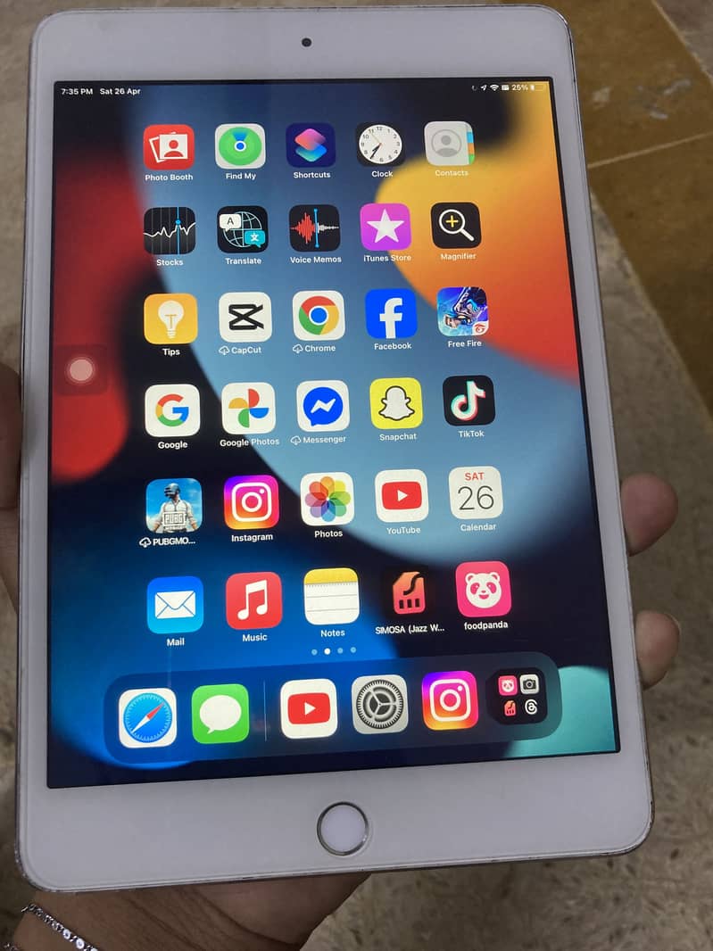 Mini 4he 32gb stand by pe he baqi sab ok he Touch ID be ok he 2