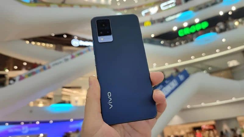 Vivo V21  8/128  Best Camera. Just like new 3