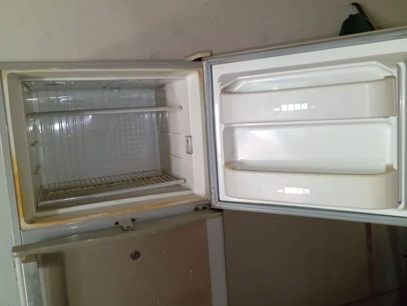 dawlance refrigerator 4