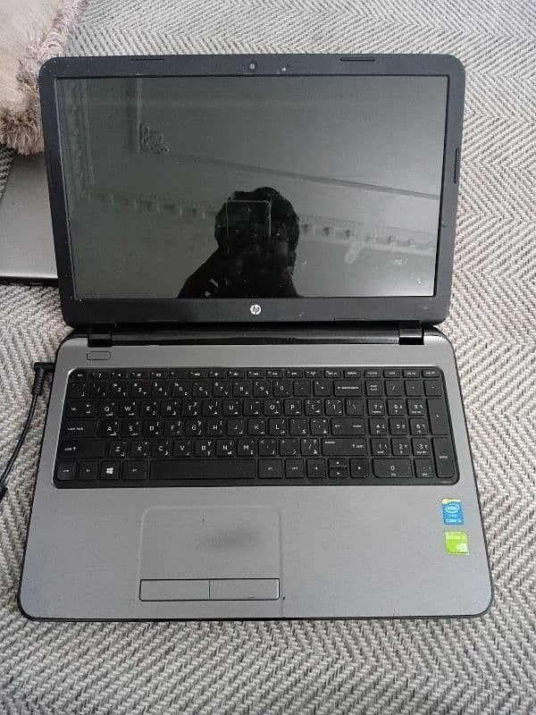 HP Notebook 15 series 1