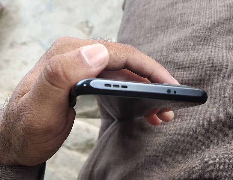 Redmi note 10 (6/128) 4
