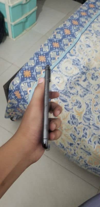 Iphone Xs non pta available all ok Play heavy games 2
