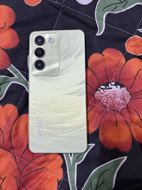 Vivo y 100 0