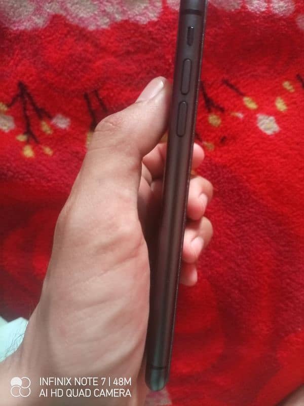 Iphone 11 4