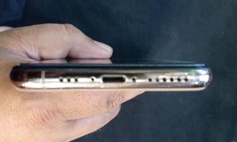 Iphone X selling urgent PTA approved face id working 4