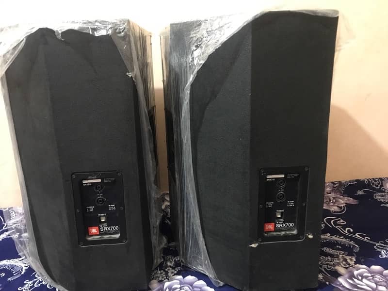jBL spker 2