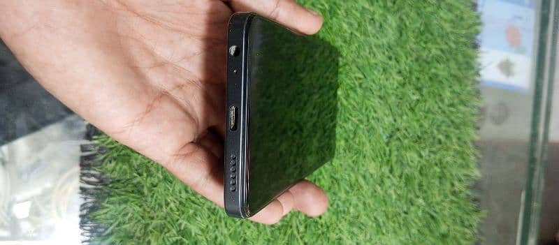 tecno spark 20 8 256 2