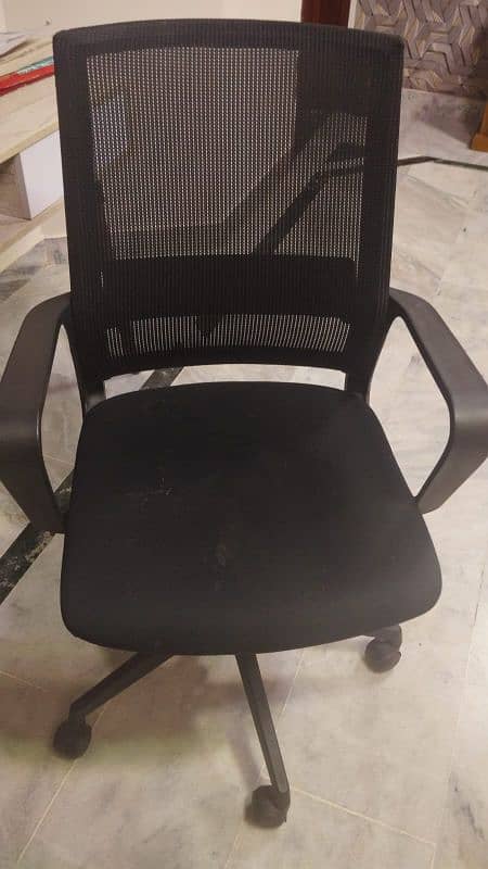study table with chair 1