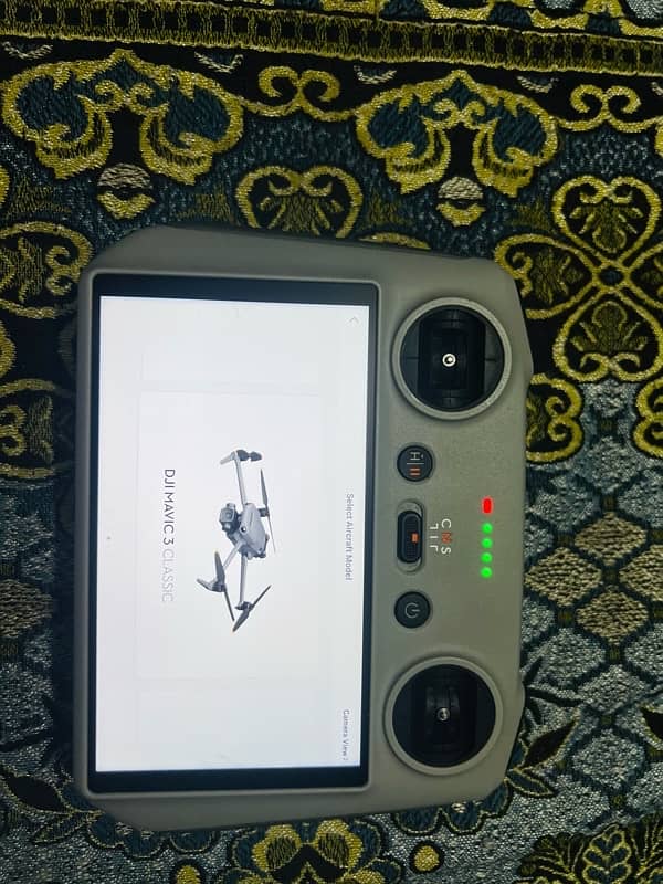 DJI SECREEN  remote 2