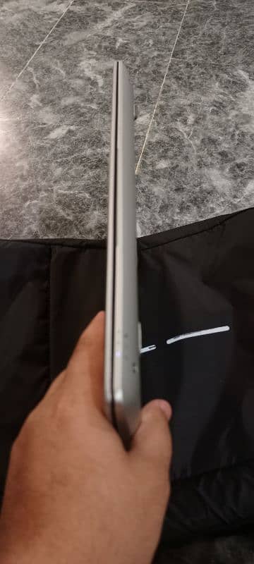 HP 840 Elitebook core i5 7 generation 8gb ram 256 SSD 6