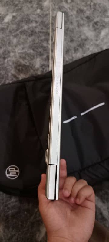 HP 840 Elitebook core i5 7 generation 8gb ram 256 SSD 7