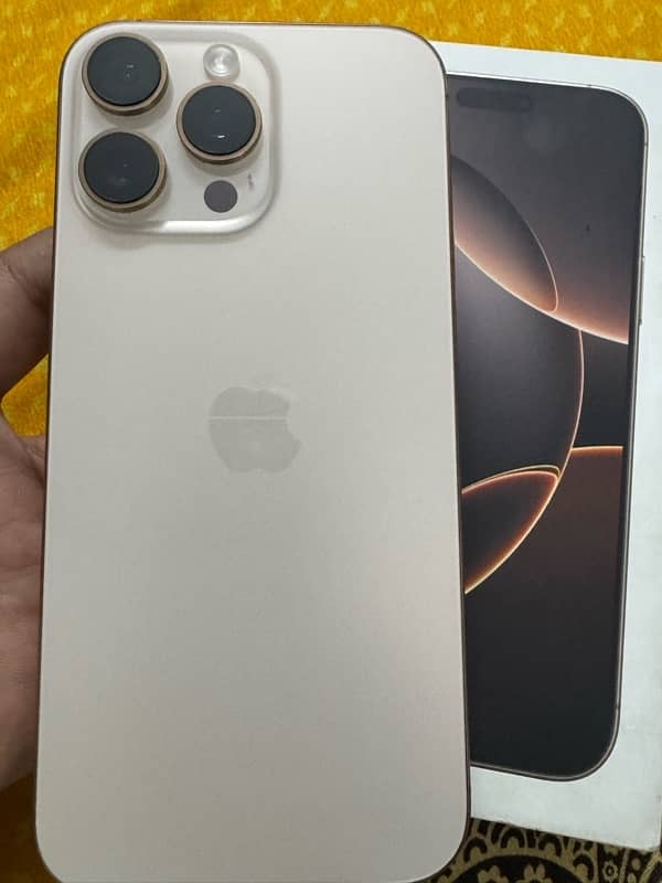 iPhone 16 Pro Max 0