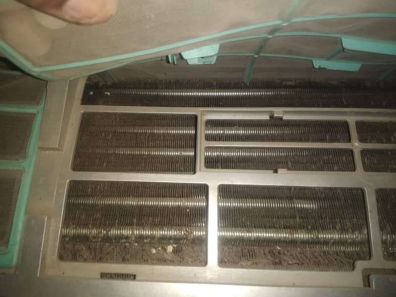 Purany ac split window lyty a 4