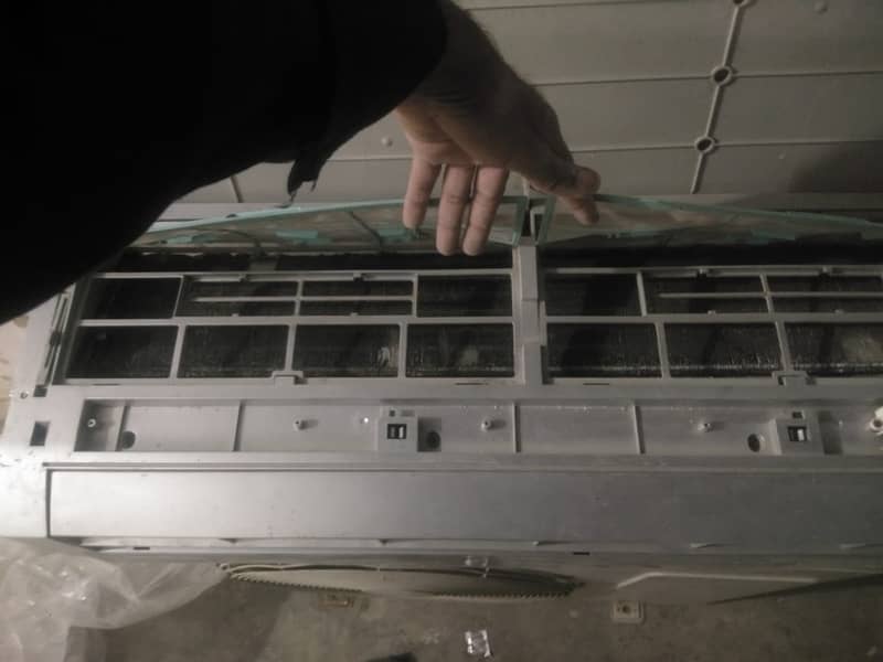 Purany ac split window lyty a 5