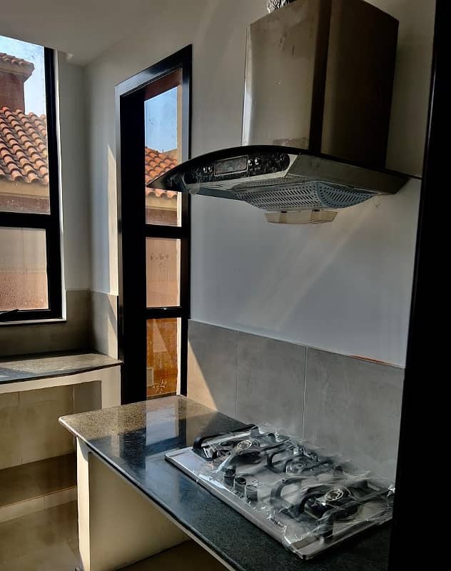 2 Bed For Rent In Gulberg Near F. C College 2