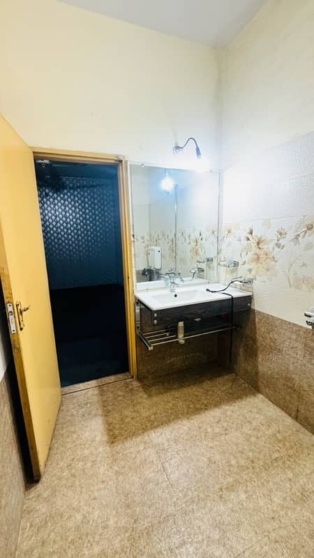 5M House Amir Road Shadbagh 6