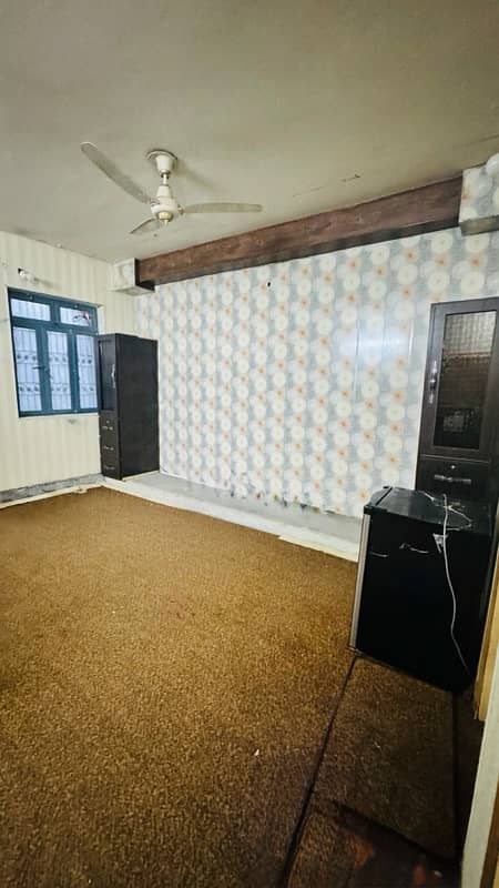 5M House Amir Road Shadbagh 9