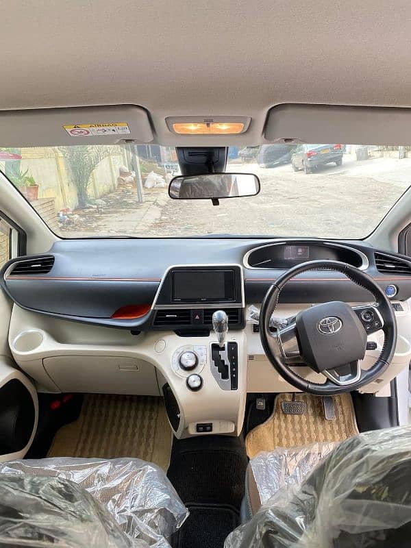 Toyota Sienta 2016/20.0313/5305737  my what's up number 11