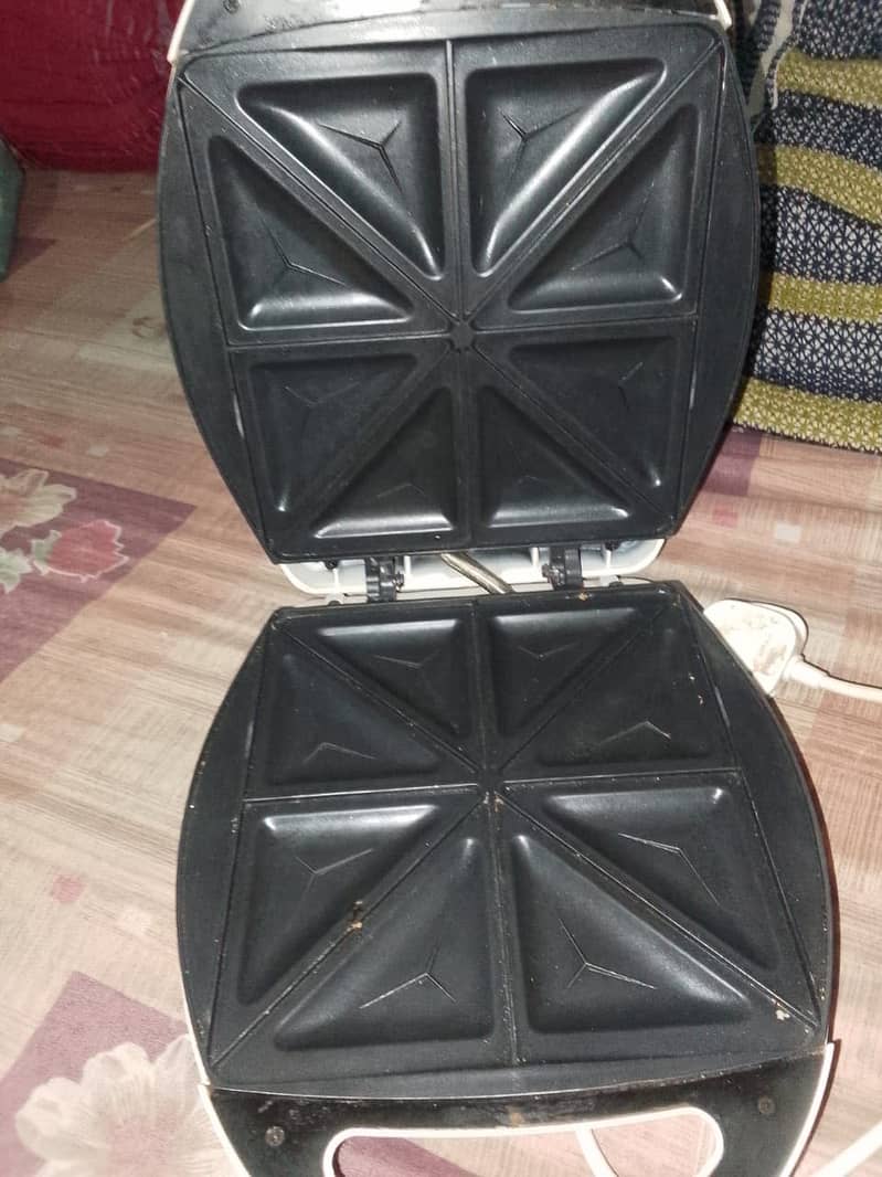 Imported SANDWICHES MAKER FOR SALE 0