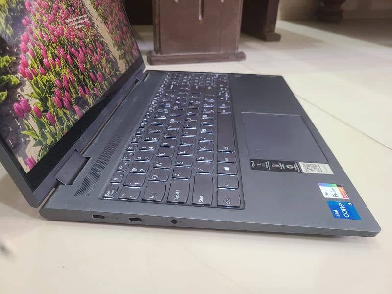 Lenovo Yoga x360 11th Gen Core i5 6