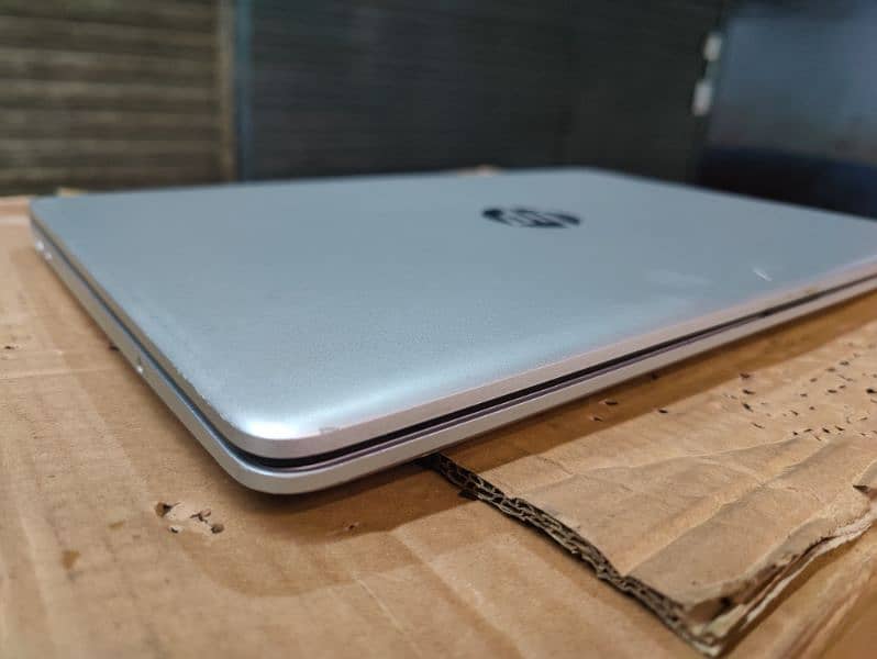 Hp 15 Core i3 11th 3