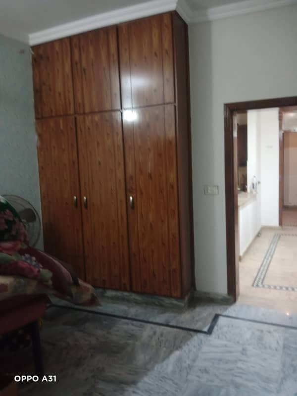 5 Marla Beautiful double story house urgent for Rent in sabzazar 0