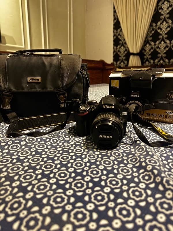 NIKON D3200 with box and bag 1