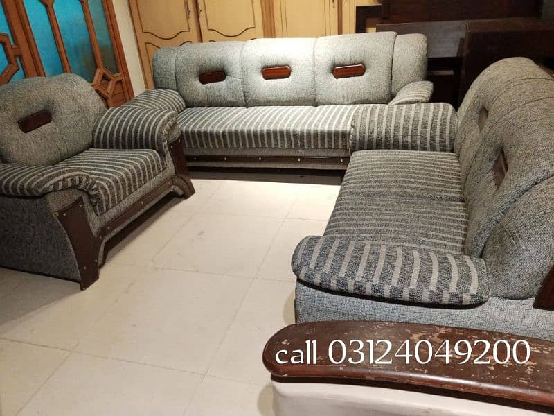 slightly used sofa set 3 2 1 seater 0
