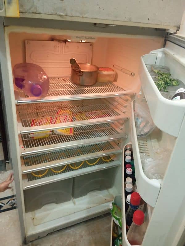 dawlance 91996s  refrigerator XL  size 0