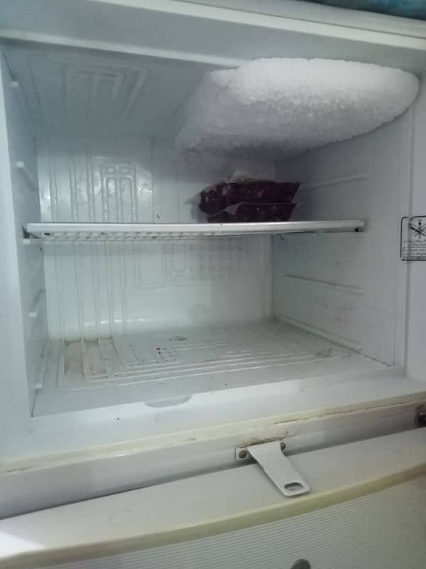 Dawlance Refrigerator 2