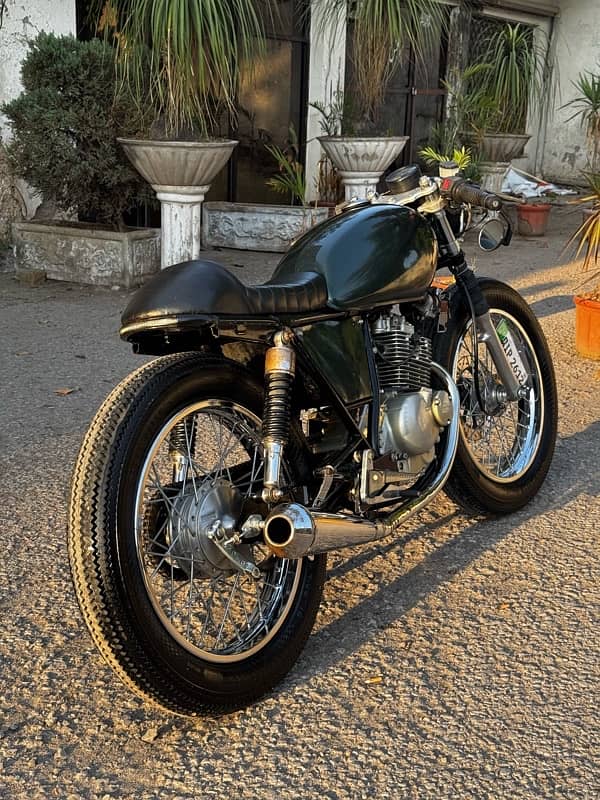 Suzuki GS 150 Cafe racer built 1