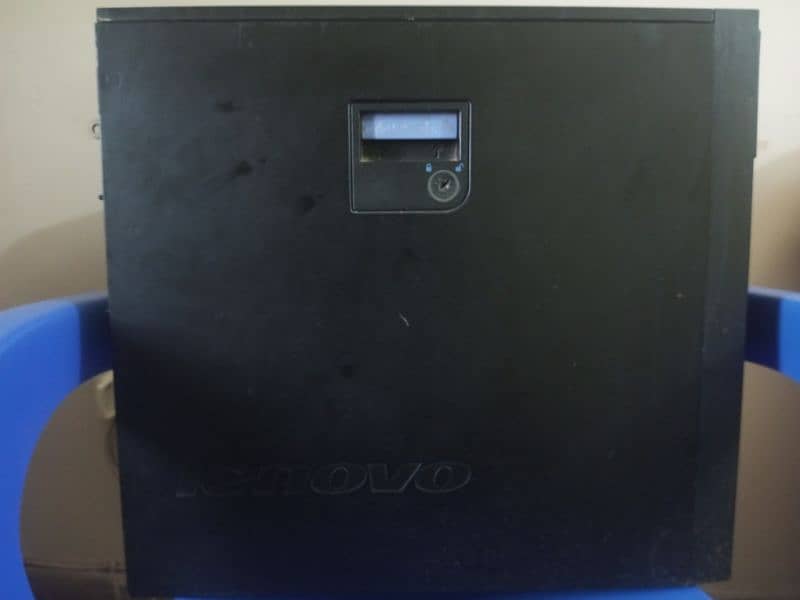xeon first generation with spectacular specifications . . . 2
