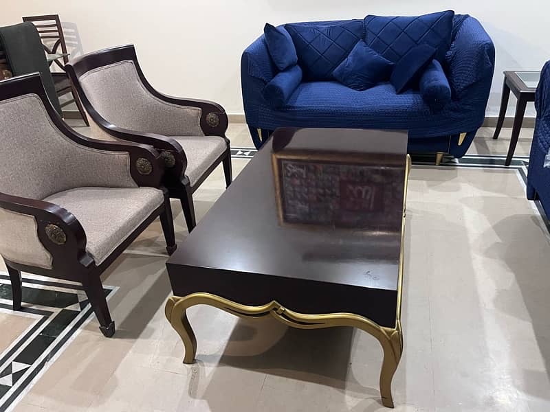 Used Center Table - Coffee Table 1
