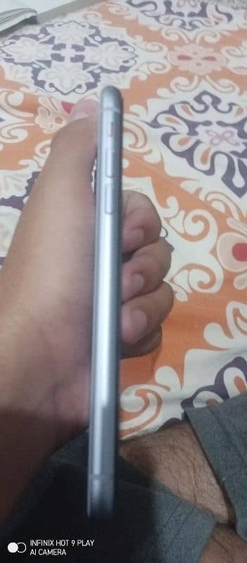 i phone 11 2