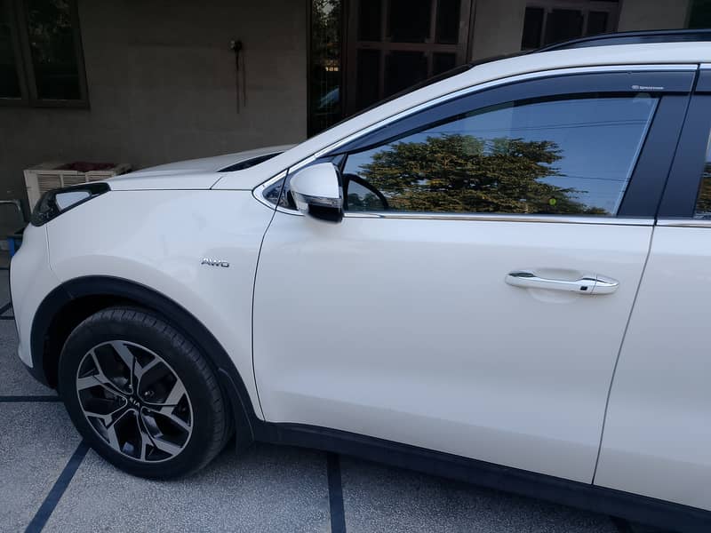 KIA Sportage AWD 2020 Outclass condition 6