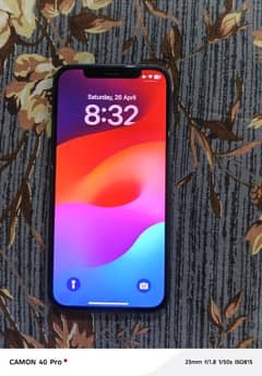 Iphone 12 jv 64gb with charger